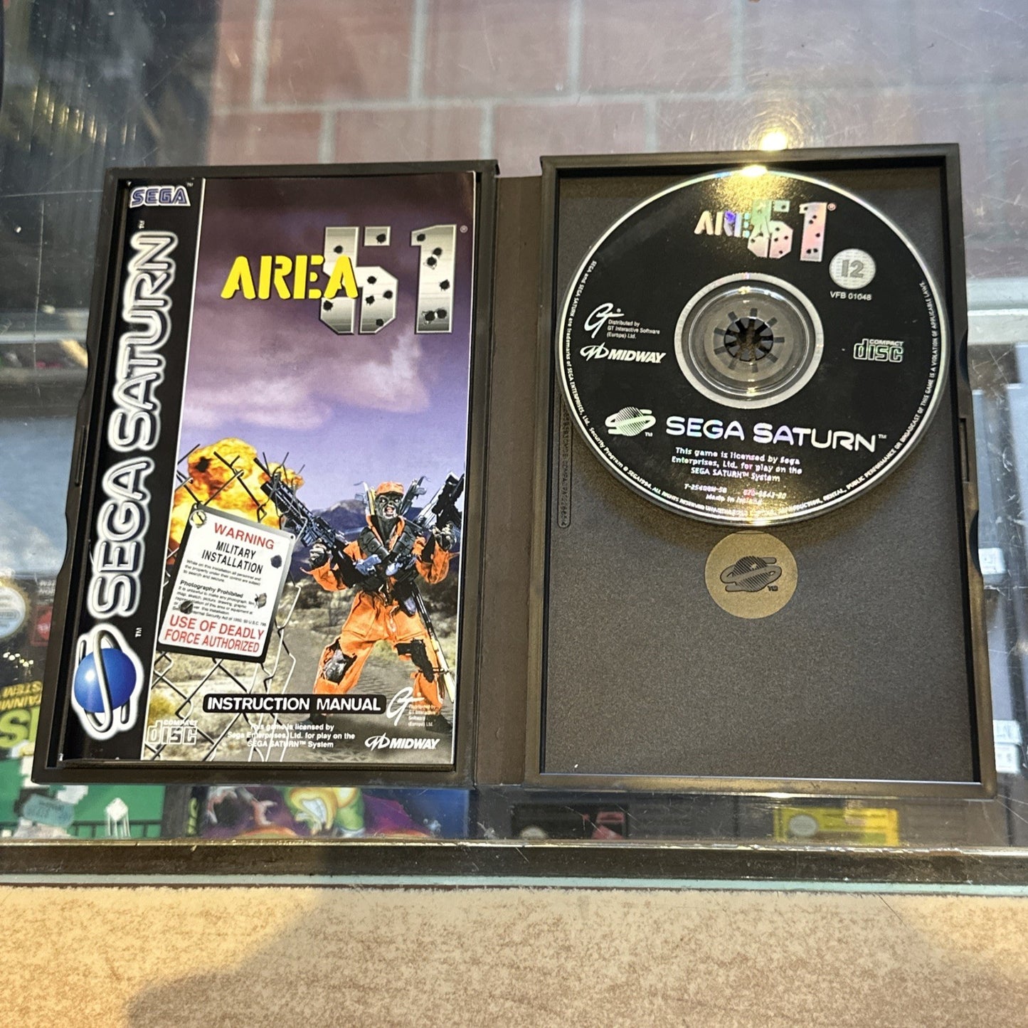Area 51 • Sega Saturn Game + Manual PAL (1995) Complete CIB • Midway