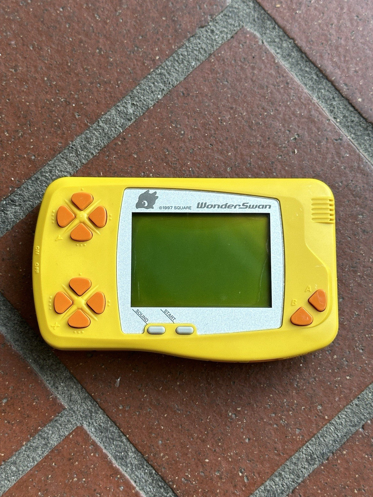 Bandai WonderSwan Console • Chocobo Final Fantasy Limited Edition Yellow SW-001