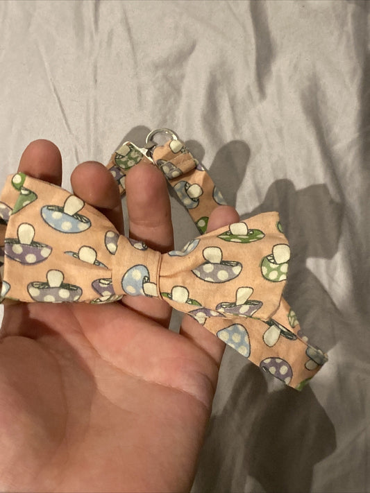 Vintage Clip On Bowtie With Mushroom Print/Pattern