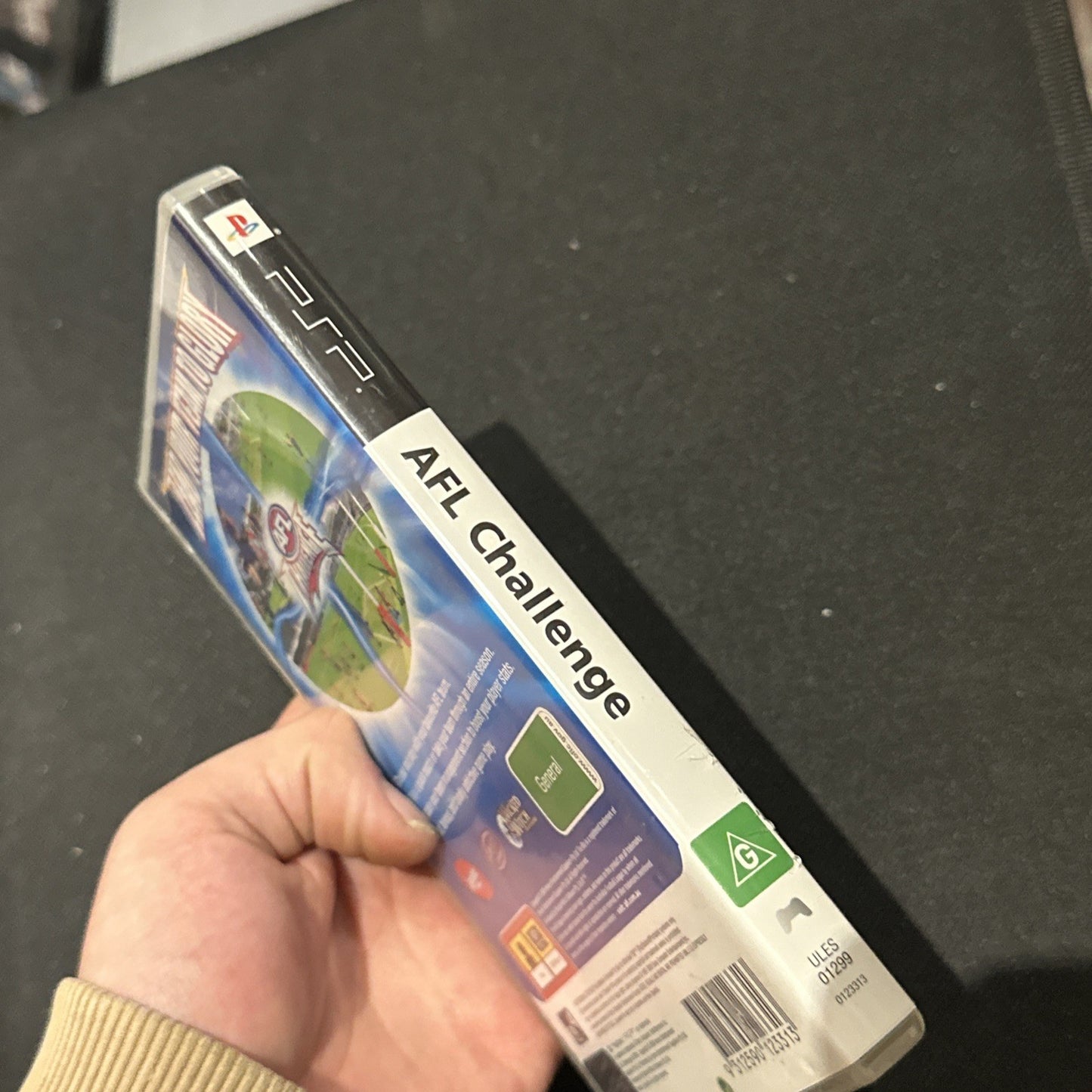 AFL Challenge • Sony PSP PlayStation Portable Game + Manual (2009) Aussie Rules