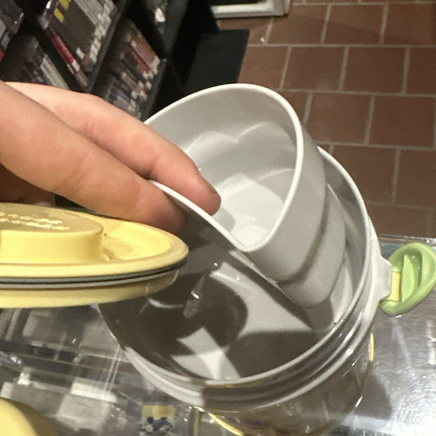 VTG Disney Winnie The Pooh Zojirushi Bento Lunch Box + Chopsticks Heat Insulated