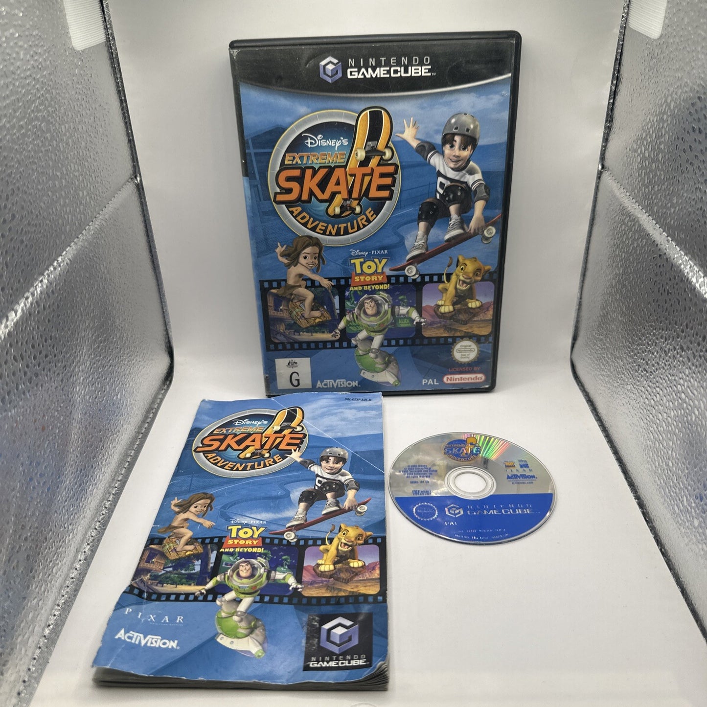 Disney’s Extreme Skate Adventure • Nintendo GameCube Game + Manual (2003) PAL