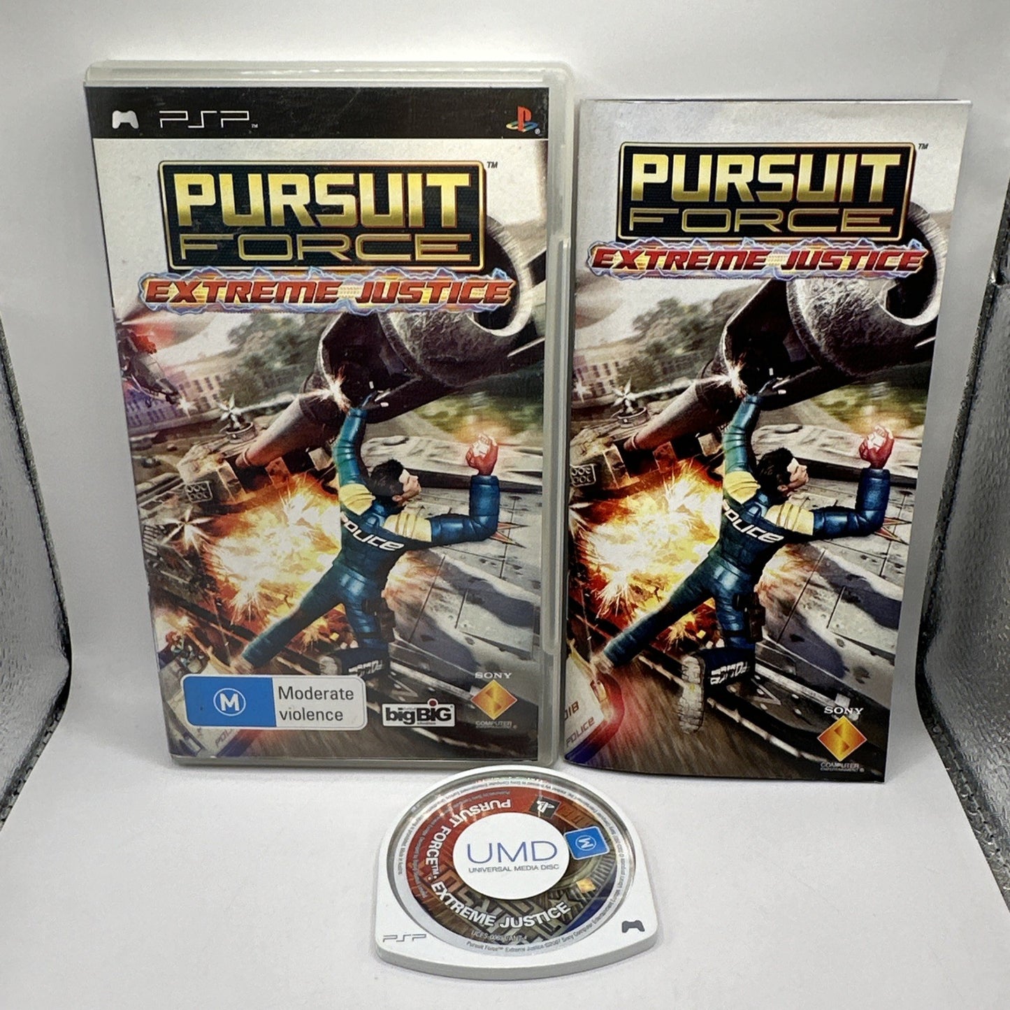 Pursuit Force: Extreme Justice • Playstation Portable PSP Game + Manual (2007)