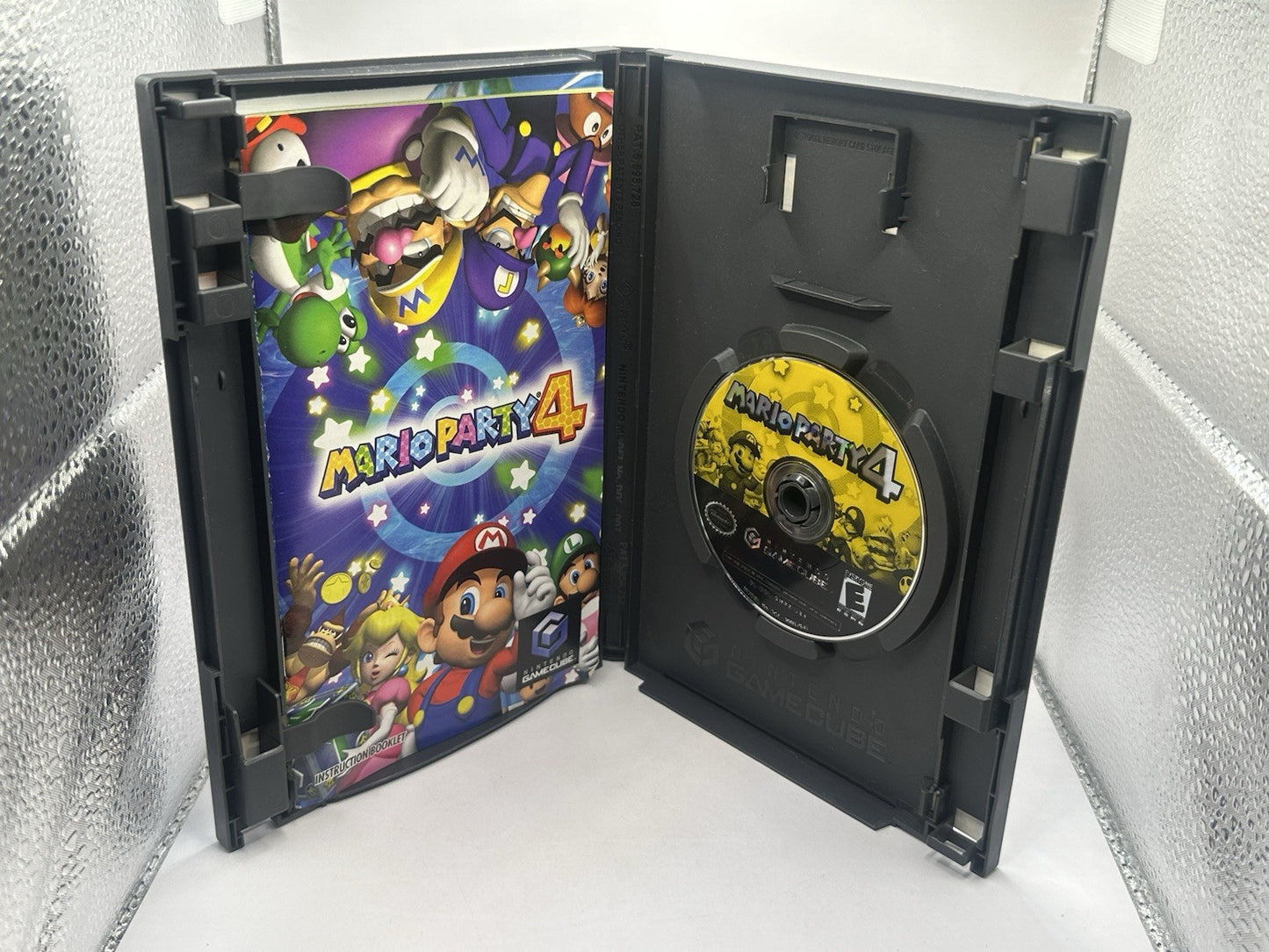 Mario Party 4 • Nintendo GameCube Game + Manual (2002) NTSC • Complete • Tested
