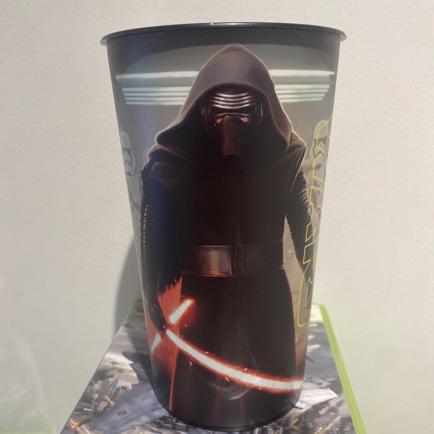 Star Wars The Force Awakens Village Cinemas Collectible Drink Cup (Golden Link)