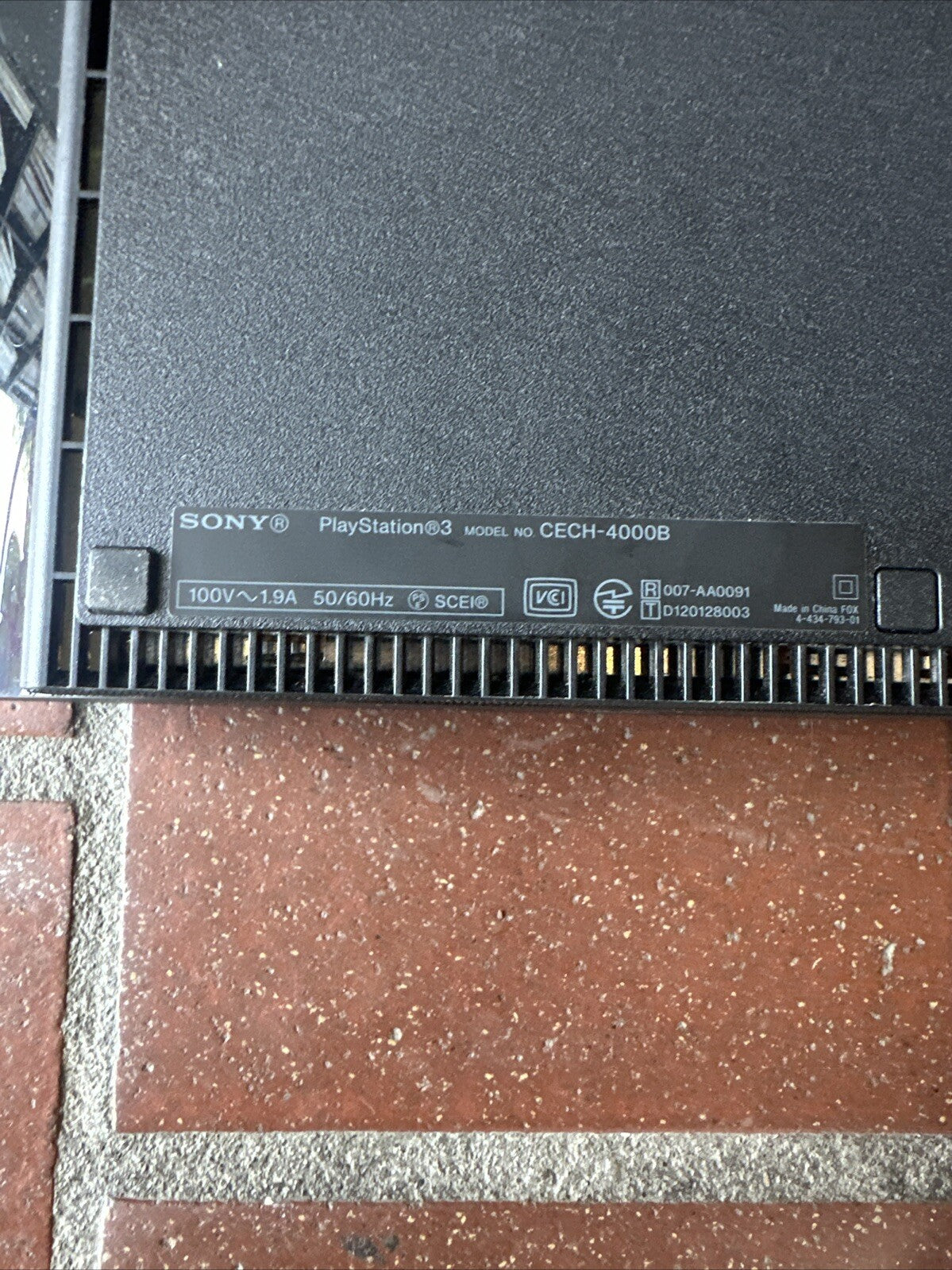 Yakuza 5 Emblem Edition PlayStation 3 PS3 Console • Limited Ryu Ga Gotoku