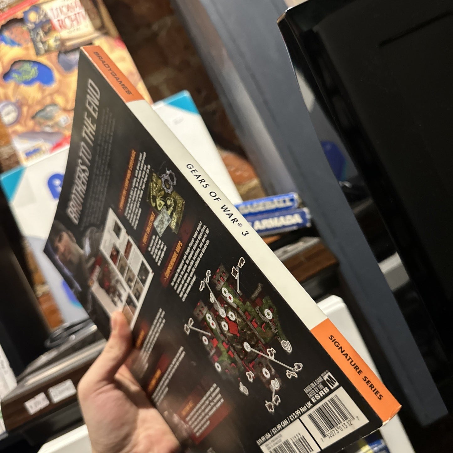 Gears of War 3 Official Game Strategy Guide Book Paperback (2011) BradyGames