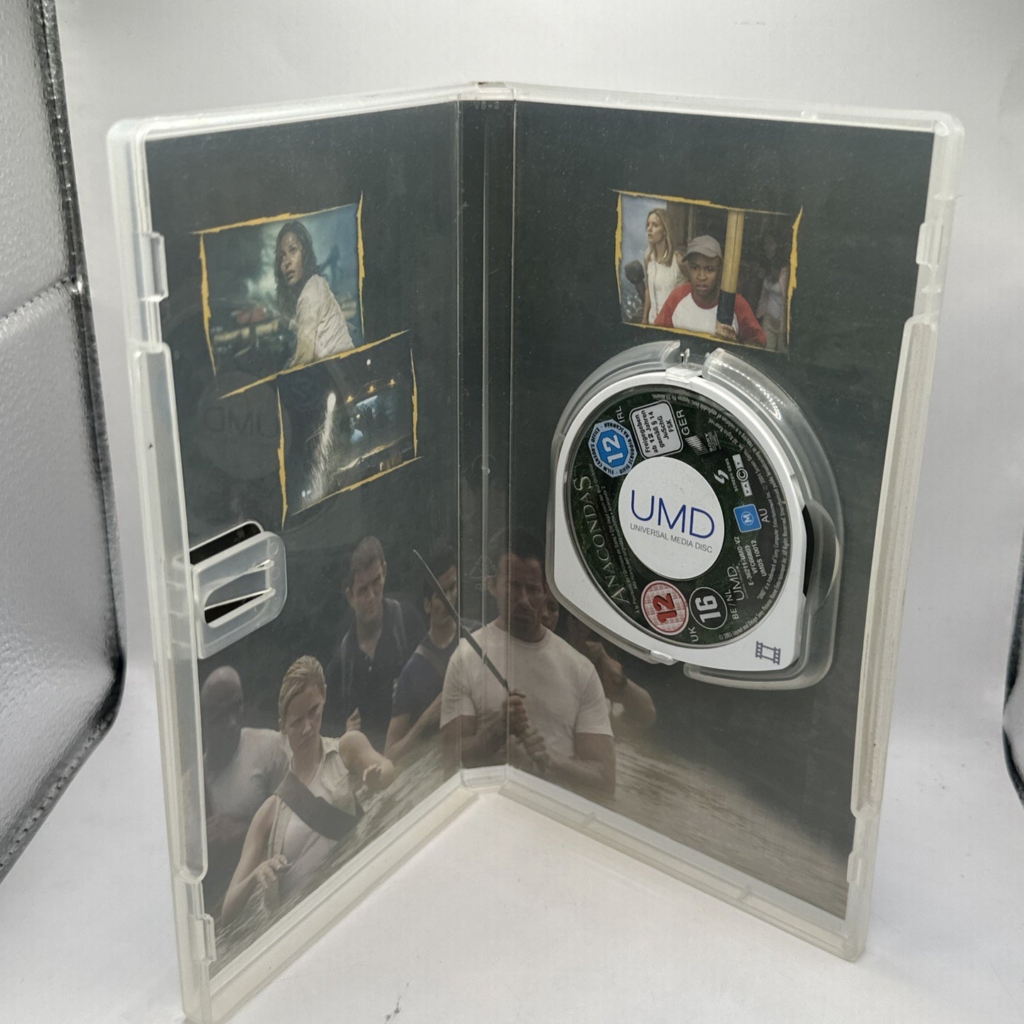 Anacondas: Hunt For The Blood Orchid • Sony PSP PlayStation UMD Video Movie