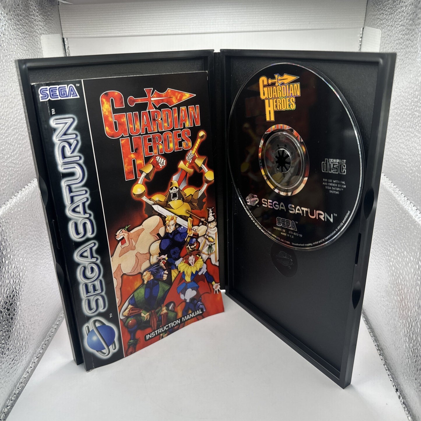 Guardian Heroes • Sega Saturn Game + Manual (1996) PAL • Complete CIB Beat Em Up