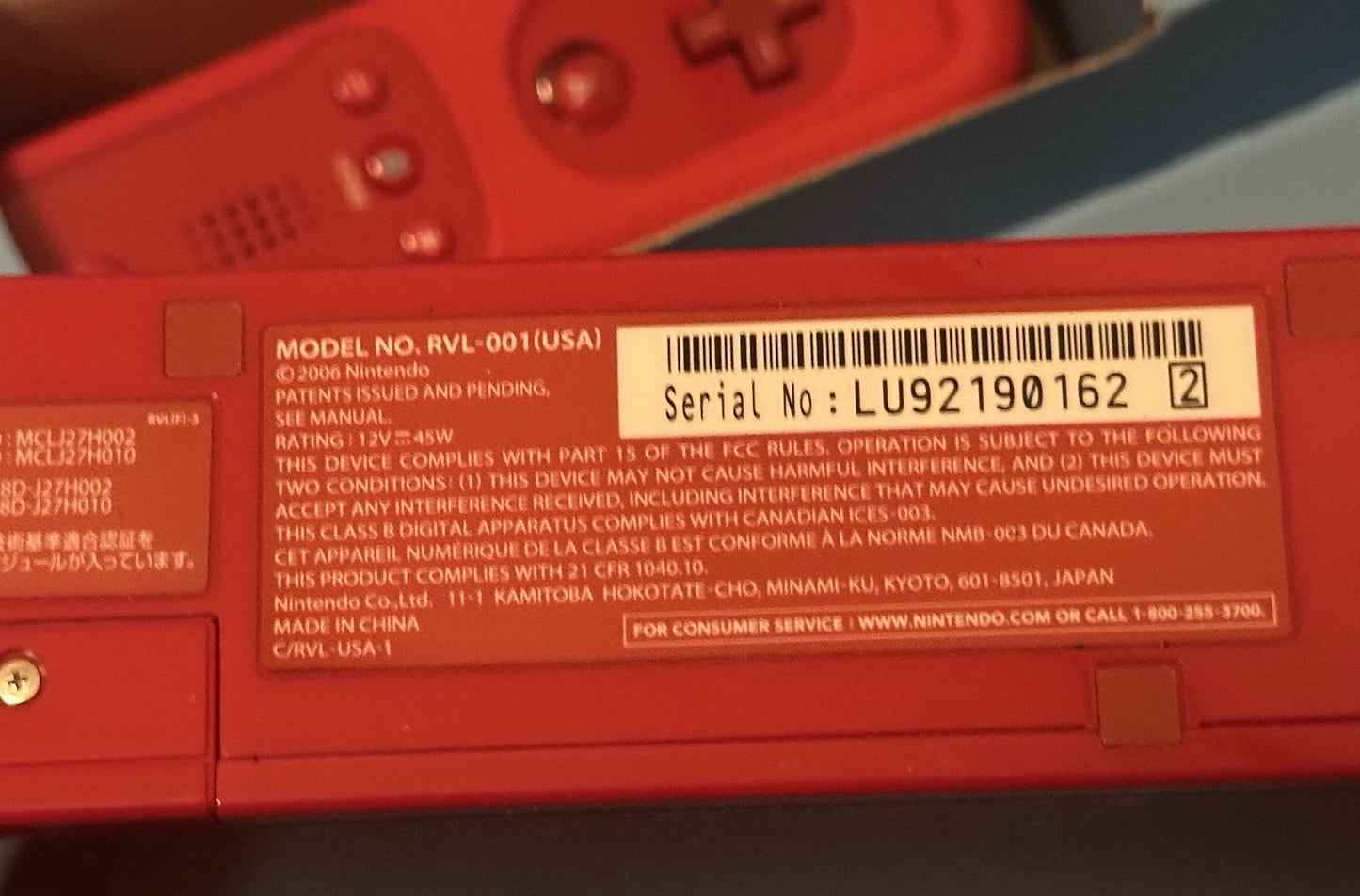 RedNintendo Wii Console Super Mario Bros 25th Anniversary Edition NTSC Complete