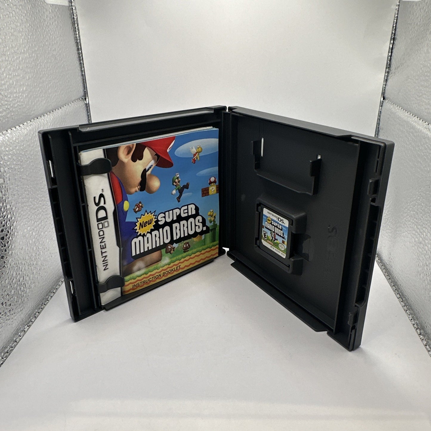 New Super Mario Bros. • Nintendo DS Game + Manual (2006) Complete • Region Free