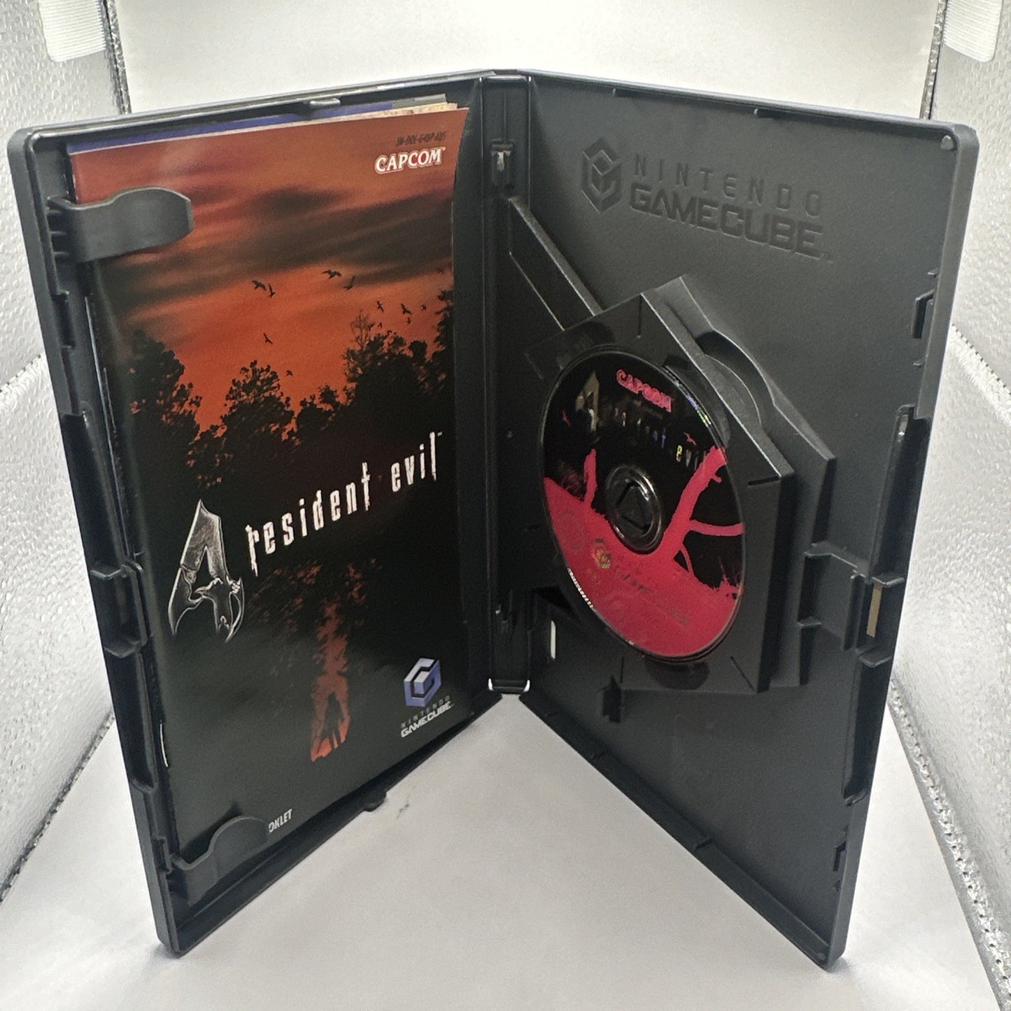 Resident Evil 4 • Nintendo GameCube Game + Manual (2005) PAL AUS • Complete CIB