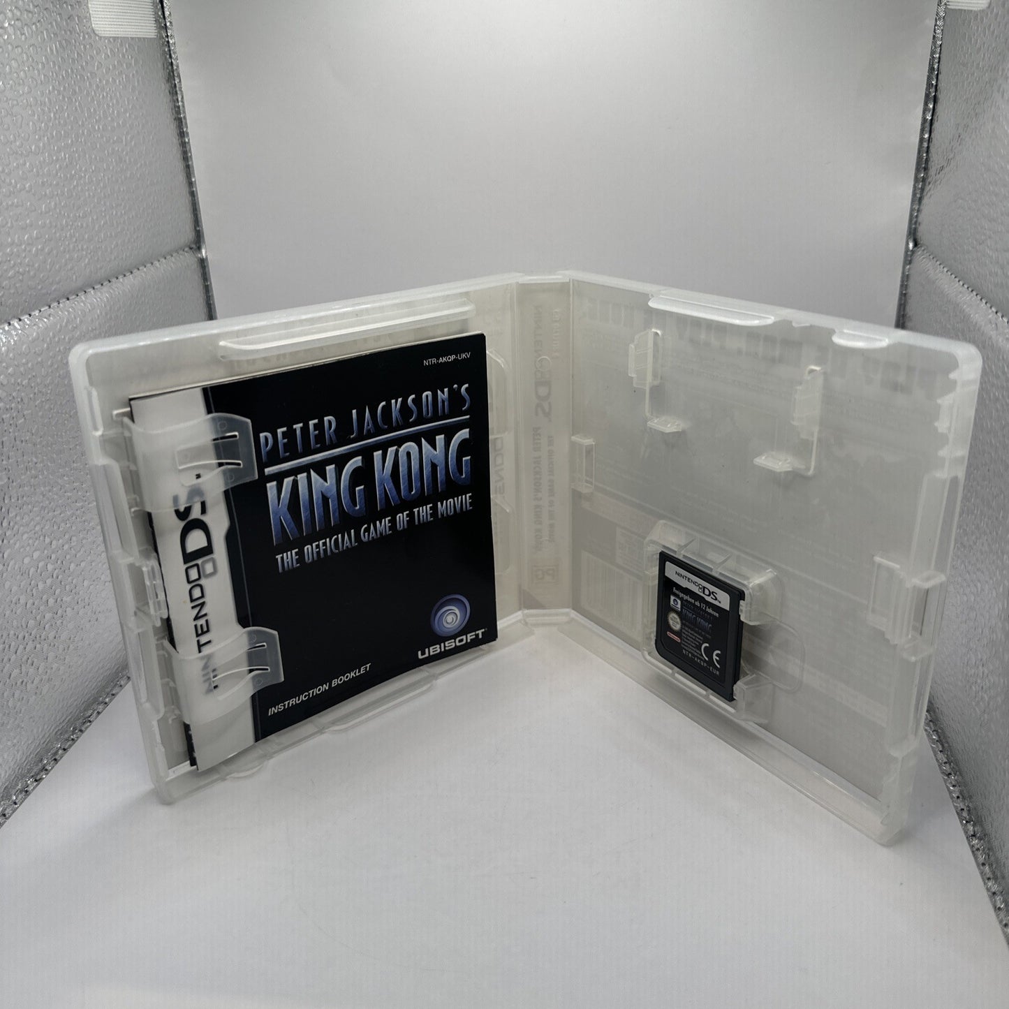 Peter Jackson’s King Kong: Game of The Movie • Nintendo DS + Manual (2005) CIB