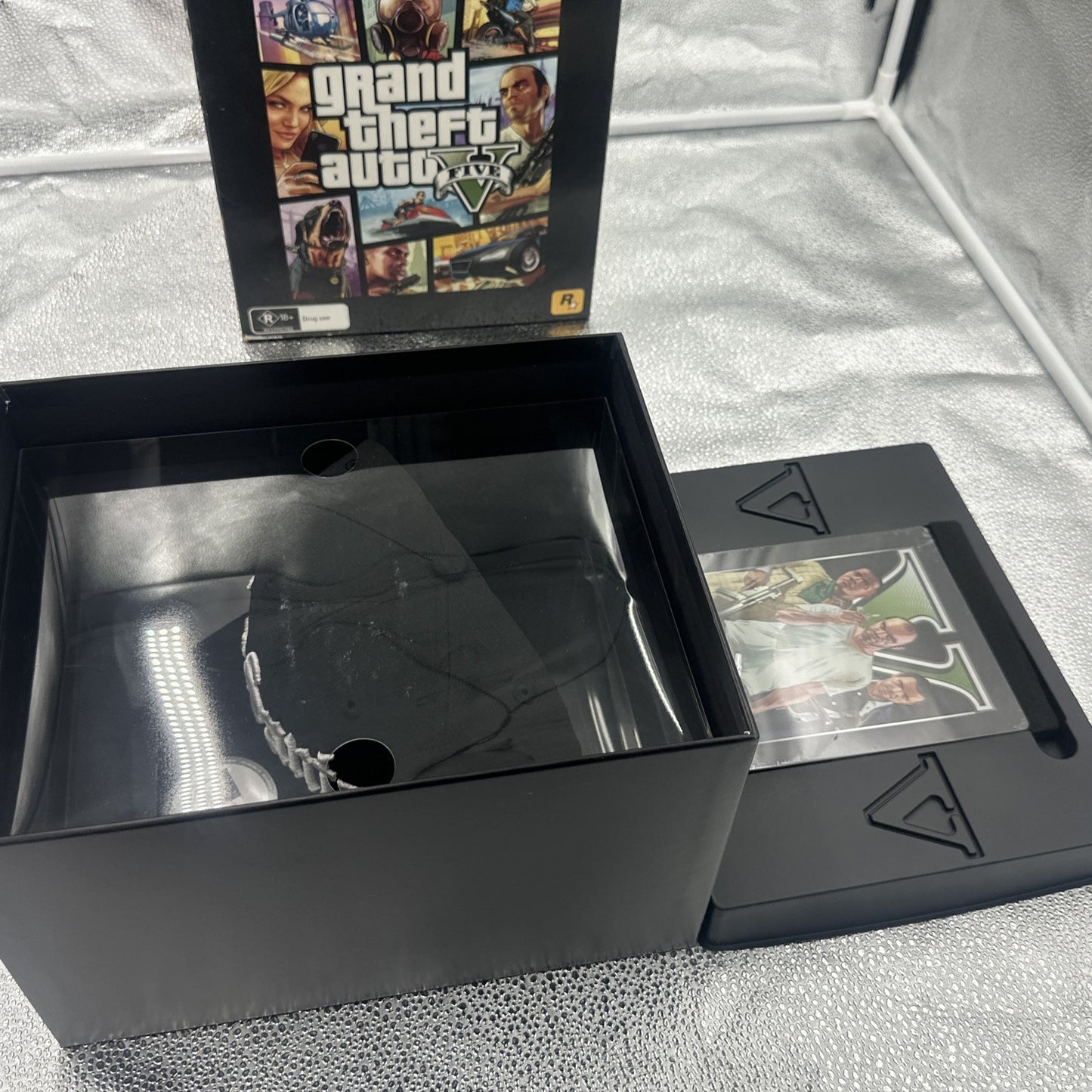 Grand Theft Auto V Collector’s Edition PlayStation 3 PS3 + SEALED Game GTA 5