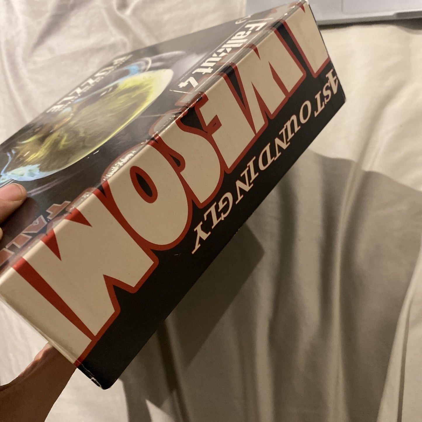 Fallout 4 Invasion Of The Zetans 550 Piece Jigsaw Puzzle • Complete • Used