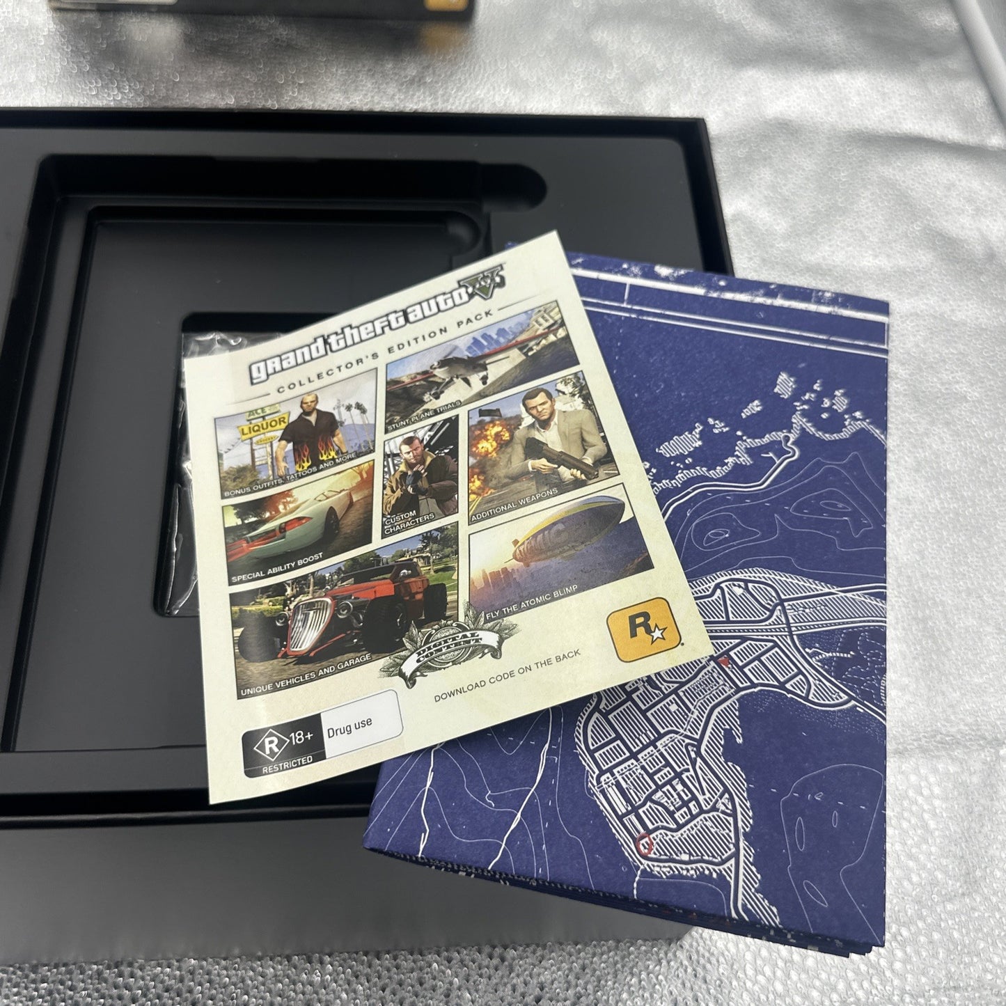 Grand Theft Auto V Collector’s Edition PlayStation 3 PS3 + SEALED Game GTA 5